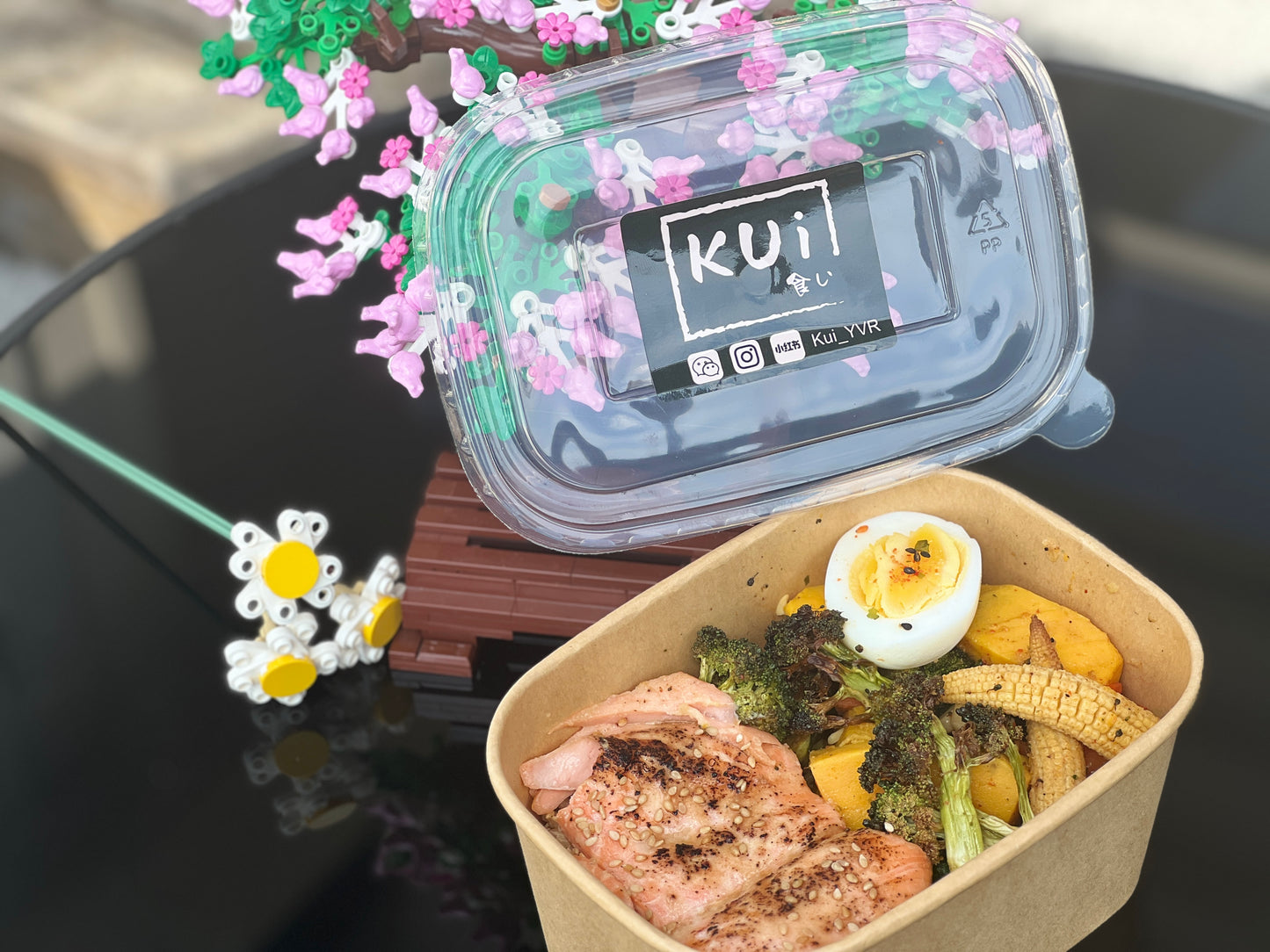 Salmon bento (Regular)